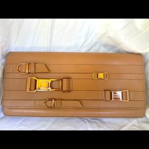 Herve leger clutches